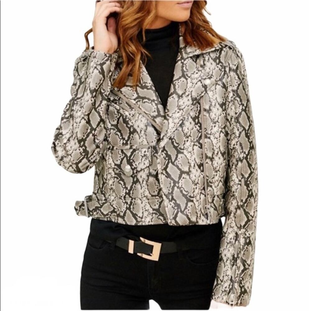 BLANK NYC Snake Print Bomber Jacket Medium Cropped Y2K Vegan Leather Moto